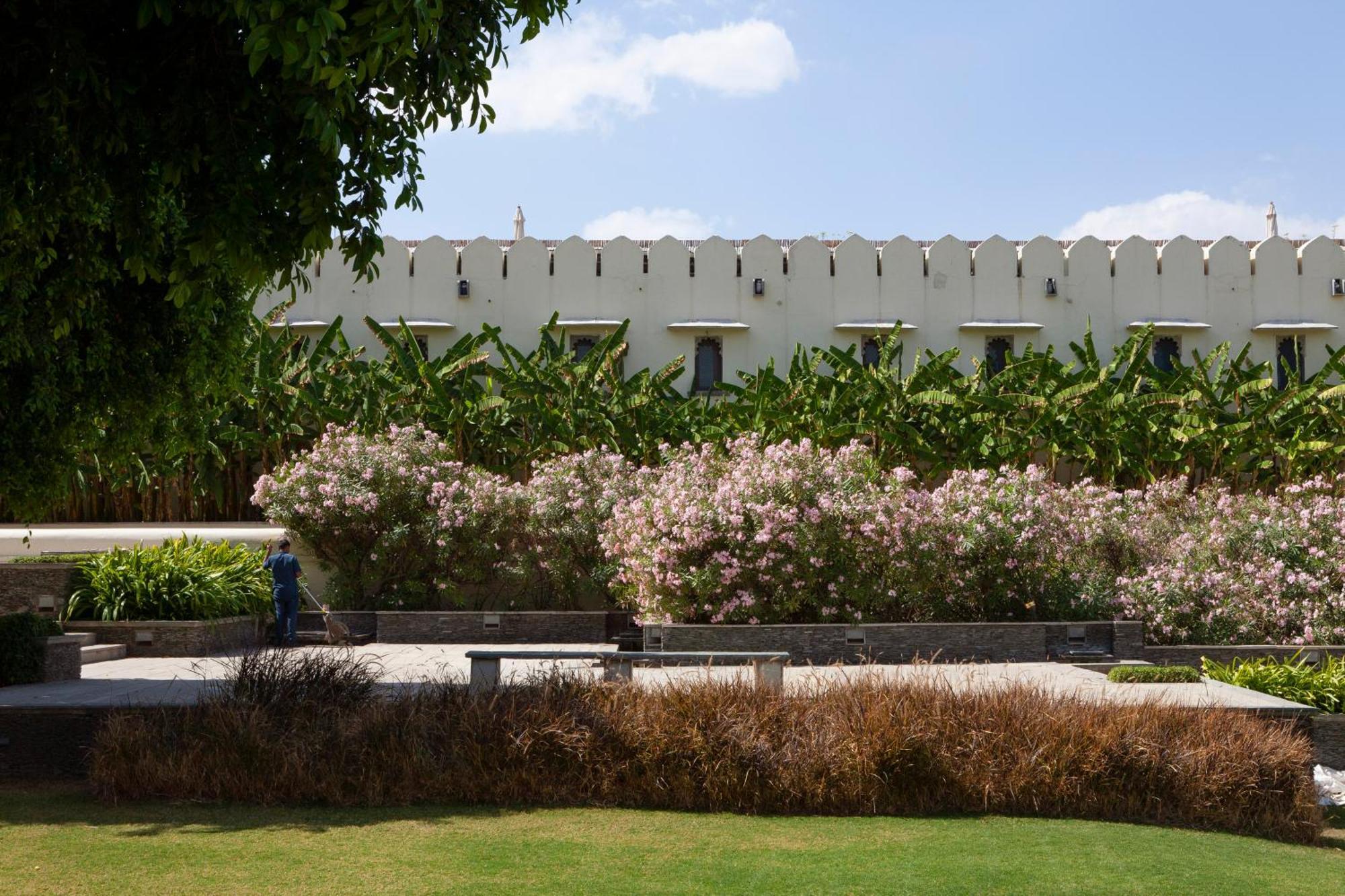 Hotel Raas Devigarh Delwāra Exteriér fotografie