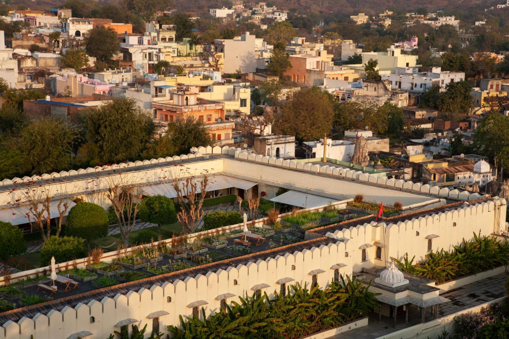 Hotel Raas Devigarh Delwāra Exteriér fotografie