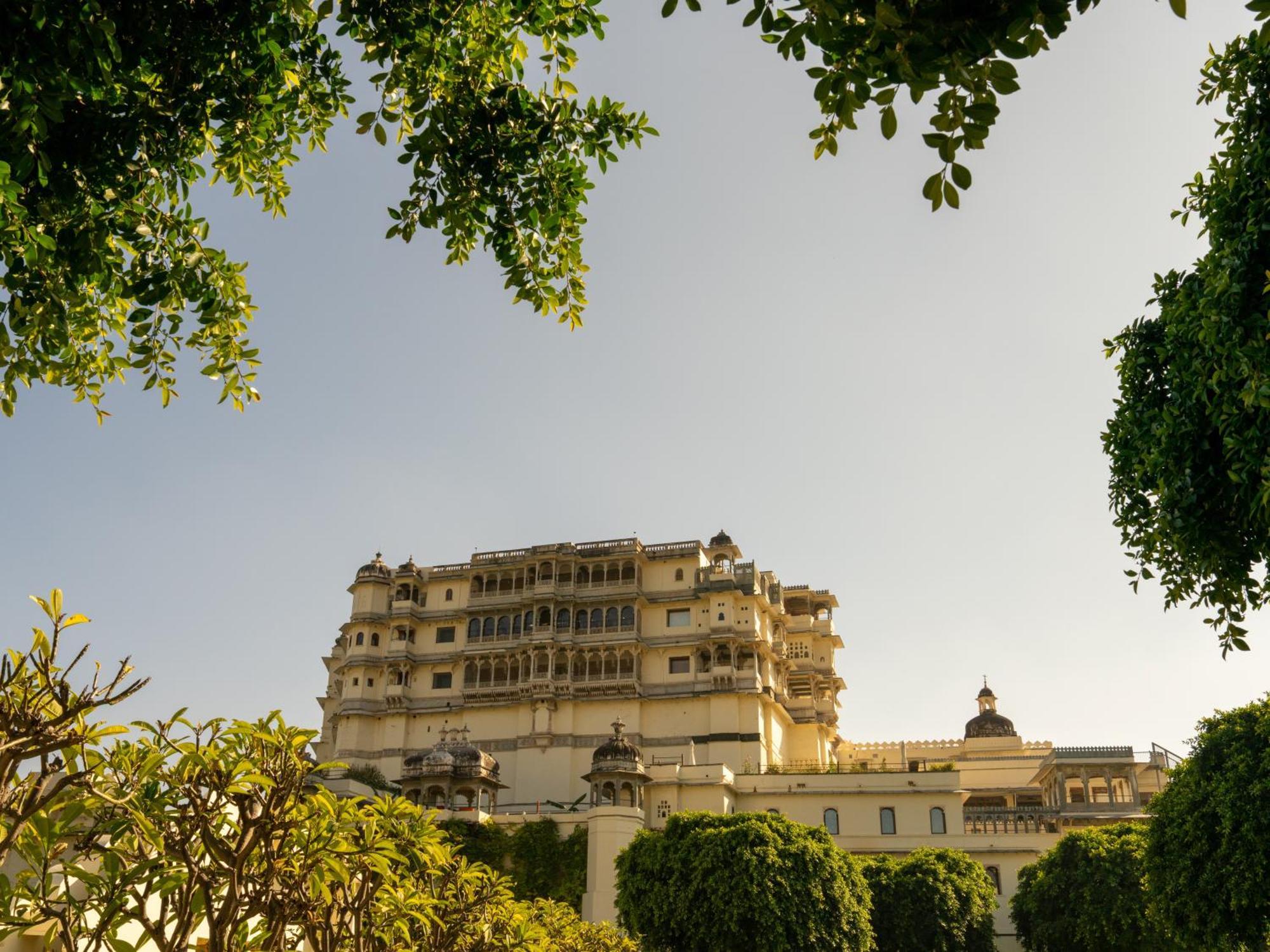 Hotel Raas Devigarh Delwāra Exteriér fotografie