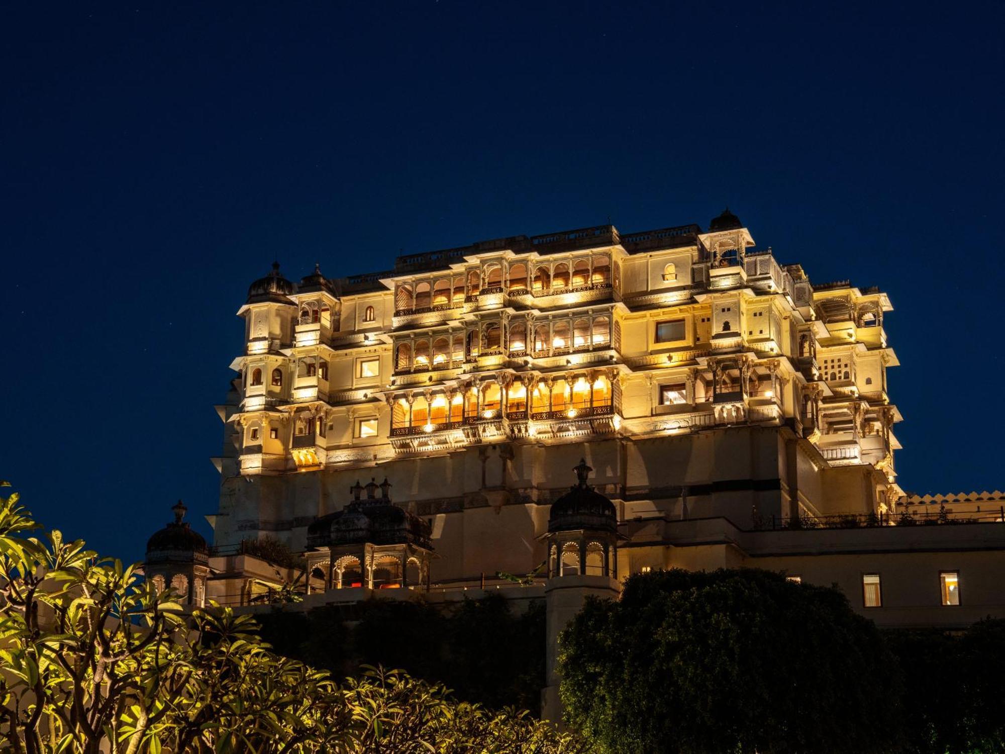 Hotel Raas Devigarh Delwāra Exteriér fotografie
