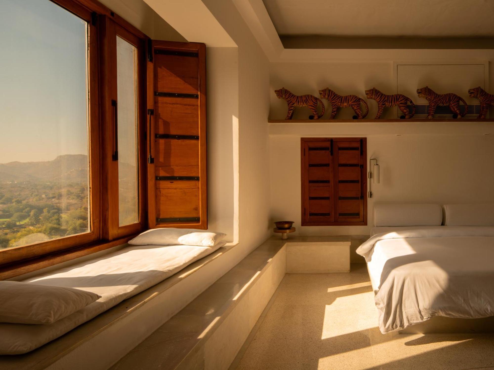Hotel Raas Devigarh Delwāra Exteriér fotografie